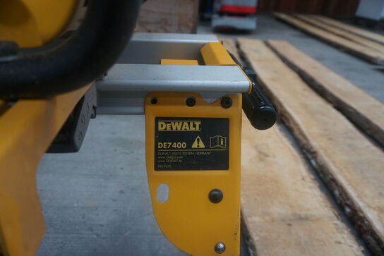 Transportabel bordrundsav inkl. Stativ, DeWalt DW745-QS