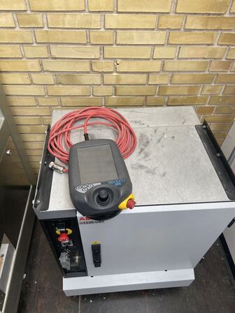 Flexpicker IRB 340 inkl. IRC5 Industrial Robot Controller, BEMÆRK ANDEN ADRESSE