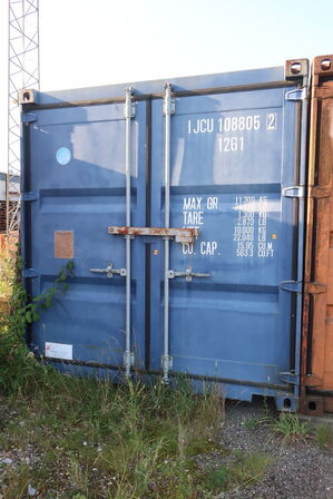 10' container