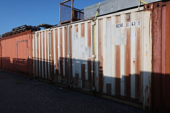 20' container med låge i siden