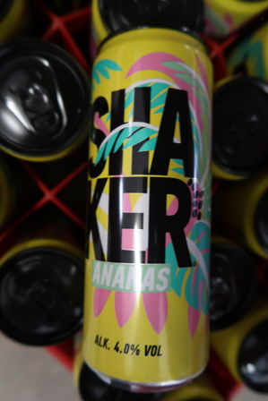 1 ks. ANANAS SHAKER