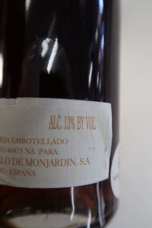 4 fl. Vin bl.a. ESENCIA MONJARDIN 2000 og QUO VADIS AMONTILLADO WORS 50 cl.