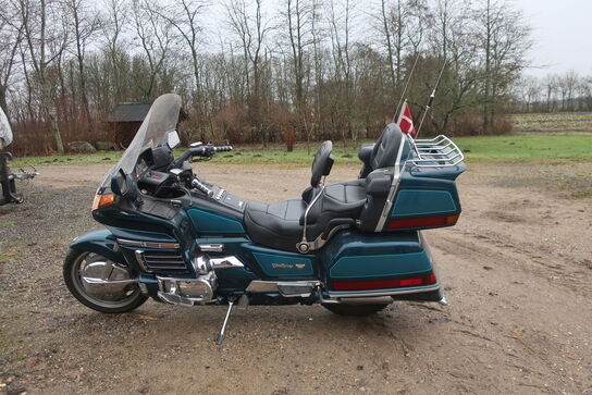 Motorcykel HONDA Goldwing