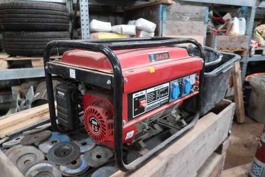 Generator DP3000CX