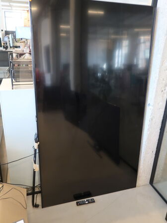 Fladskærms TV 75" SAMSUNG