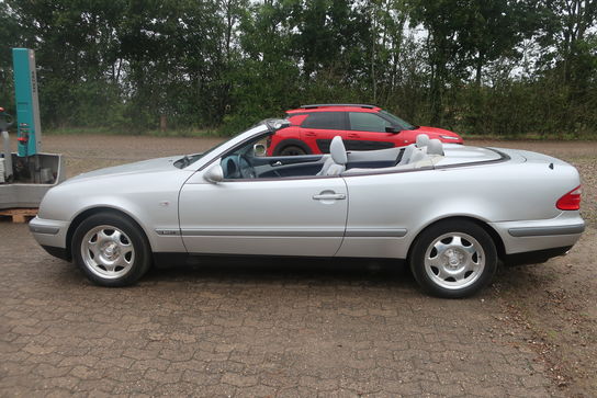 Personbil MERCEDES-BENZ Cabriolet Sport (MOMSFRI)