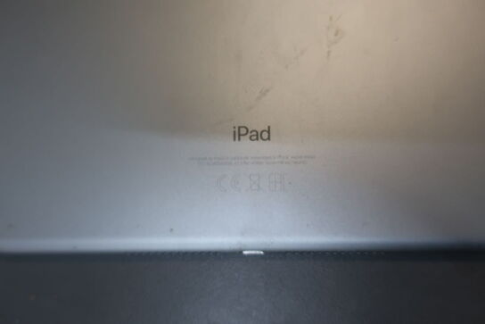 Tablet APPLE Ipad 6. Gen - 32 GB