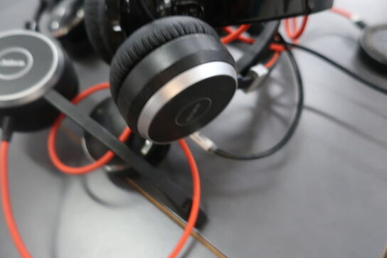 Diverse headset bl.a. Jabra