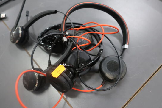 Diverse headset bl.a. Jabra