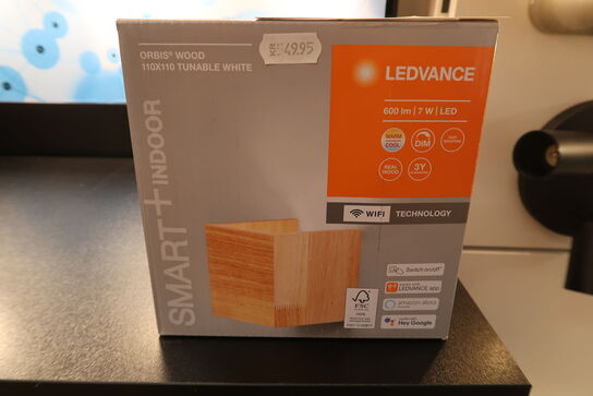 Ledvance Smart+ Wifi Wood væglampe, 10x10 cm