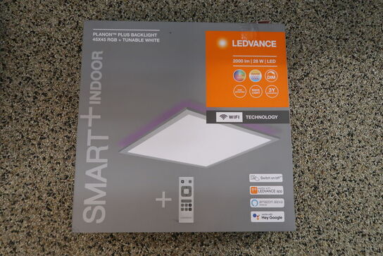 Ledvance Smart+ Wifi Planon+ Backlight panel, farveskift + hvid, 45x45 cm