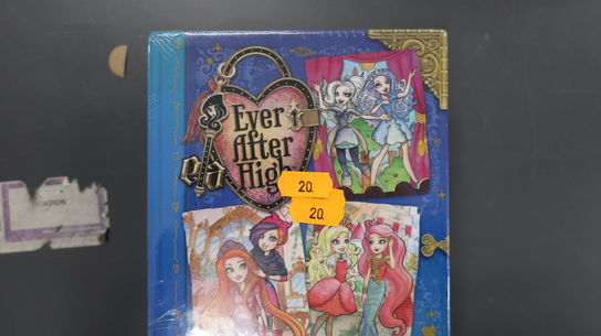 Bogsamling "Ever After High" A School Story Colelction