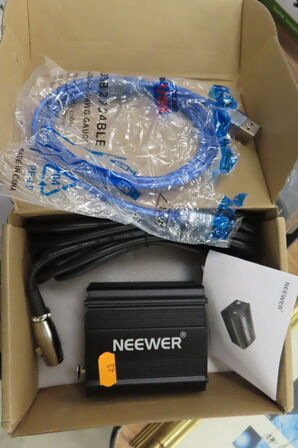 Phantompower Supply NEEWER NW100