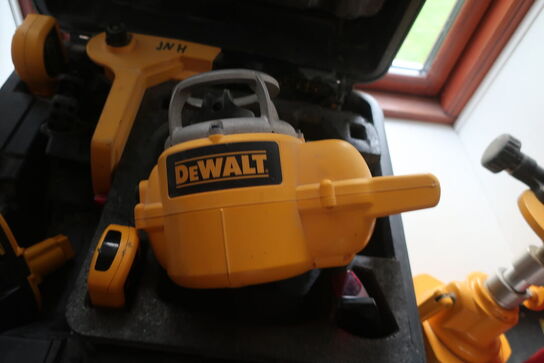 Rotationslaser DEWALT DW077 med 2 stk. batteri