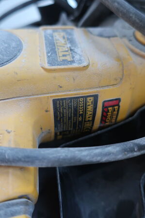 Borehammer DEWALT D25324