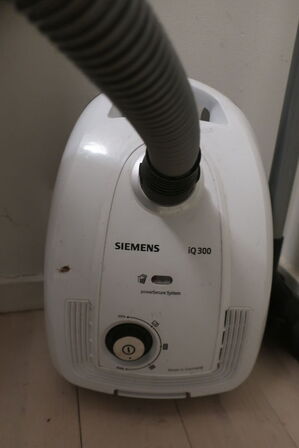 Støvsuger SIEMENS iQ 300