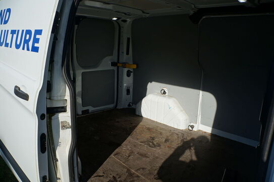 Ford Transit Custom VAN 2.OTDCI tidligere reg nr: CB80725