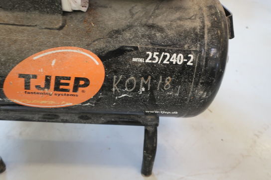 Kompressor TJEP 25/240-2