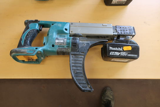 Gipsskuemaskine MAKITA DFR550