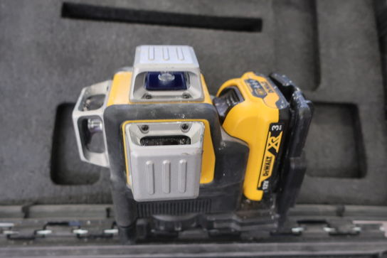 Multilinje- laser DEWALT