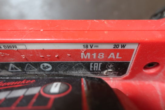 3 stk. arbejdslamper MILWAUKEE M18 AL, M18 PAL, M18 LL