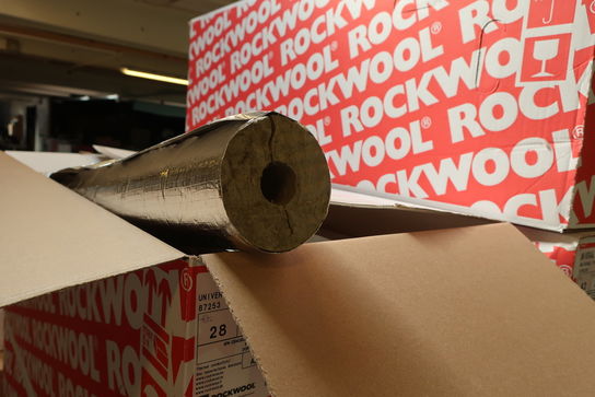 9 kasser rørskåle ROCKWOOL