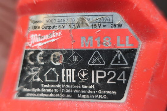 3 stk. arbejdslamper MILWAUKEE M18 AL, M18 PAL, M18 LL