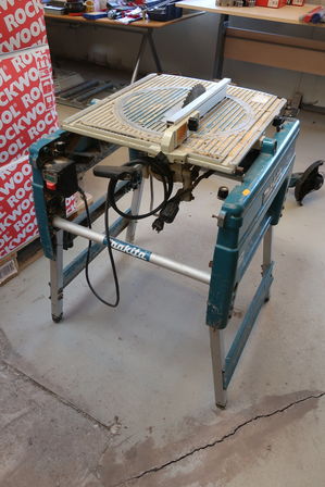 Kombi bygningsav flipper MAKITA LF1000