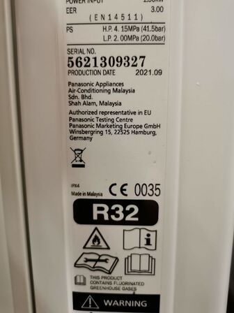 Varmepumpe PANASONIC model WH-UD05JE5