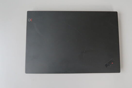 Lenovo ThinkPad X1 Carbon 7th Gen i5-8265U 14"