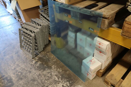 1 stk. Hængende nyseskærm 1000 x 900 mm akryl inkl. kæder