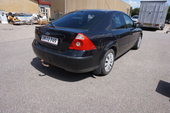 Ford Mondeo 2.0 Benzin Årgang 2004 (momsfri)