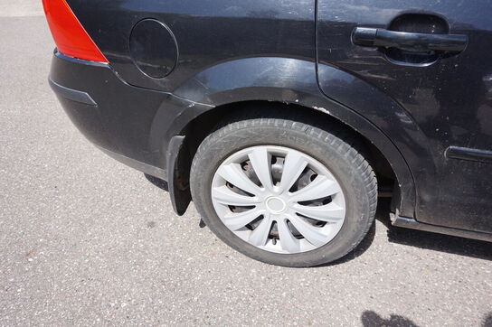 Ford Mondeo 2.0 Benzin Årgang 2004 (momsfri)