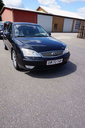 Ford Mondeo 2.0 Benzin Årgang 2004 (momsfri)