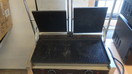 Bordgrill MAXIMA