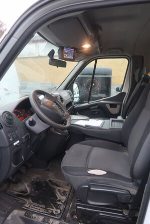 Varebil RENAULT Master 2.3 DCI S&S 165 RWD