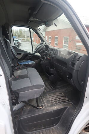 Varebil NISSAN NV400 2.3 DCI