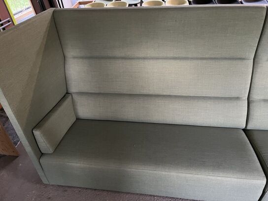 Højrygget sofa OFFECCT