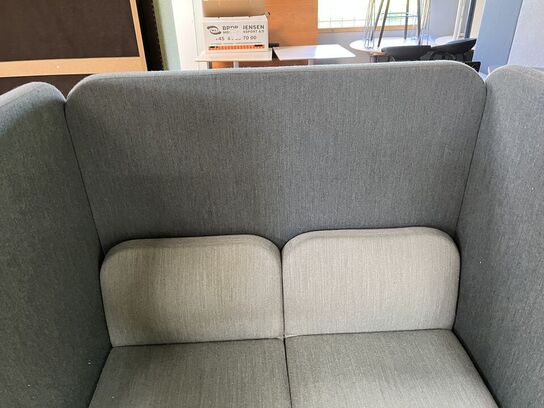Højrygget sofa JOHANSON