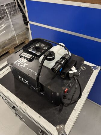 PFX Vertikal 1500 watts røgmaskine