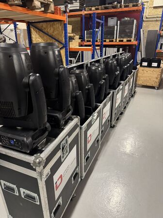 Futurelight PLB-280 Spot/Beam Moving Head