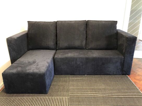 Boston L-Sofa 280x150 cm. Sort rib velourstof