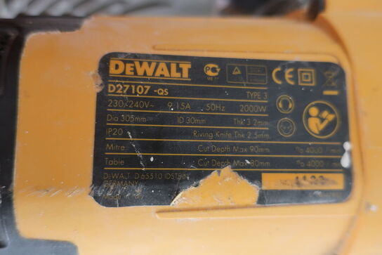 Afkorter/geringssav DEWALT D27107 -QS