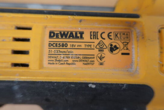 Fugepistol DEWALT DCE580