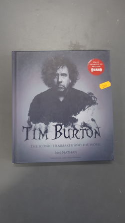 Bog "Tim Burton "The Iconic Filmmaker and his work"