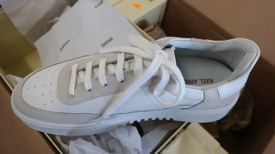 Sneakers ALEX ARIGATO White/Beige str.: 44