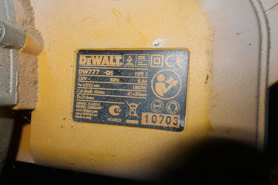 Kap-/ geringssav DEWALT DW777 -QS