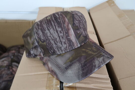 Ca. 40 stk. Mikkel CAP - CAMO