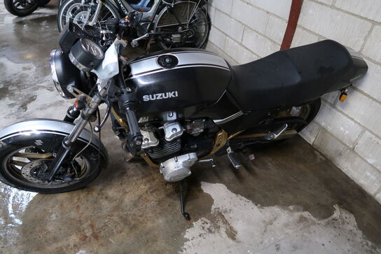 Motorcykel SUZUKI GSX750 EF Momsfri