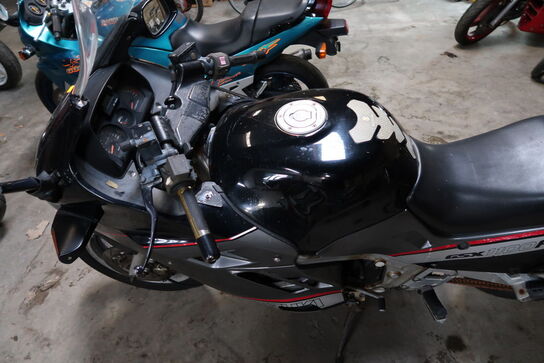 Motorcykel: SUZUKI GSX 1100F Momsfri